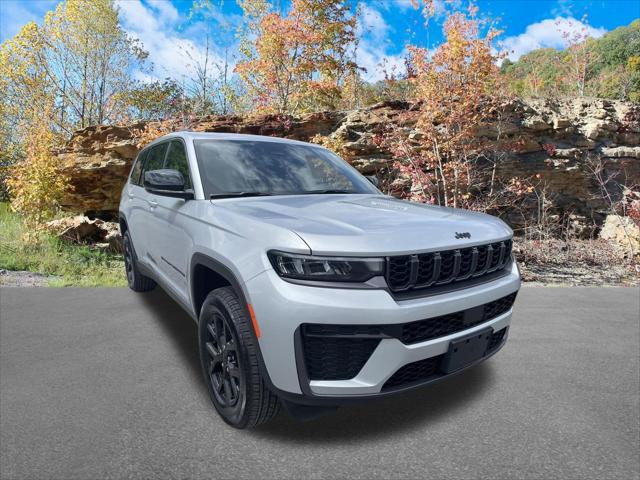 2026 Jeep Grand Cherokee GRAND CHEROKEE L LAREDO ALTITUDE 4X4 2026 Jeep Grand Cherokee GRAND CHEROKEE L LAREDO ALTITUDE 4X4