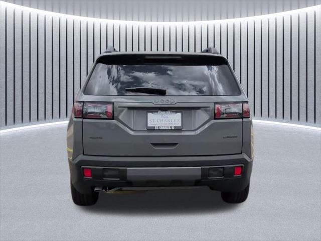 2026 Jeep Cherokee Laredo 4x4