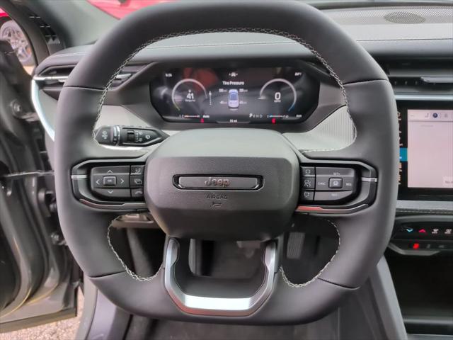 2026 Jeep Cherokee Laredo 4x4