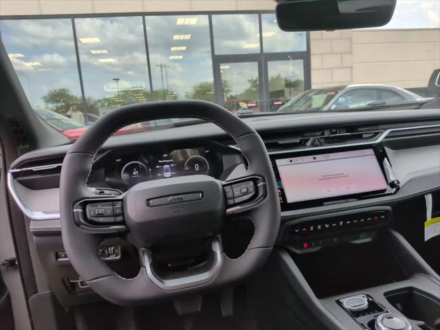2026 Jeep Cherokee Laredo 4x4