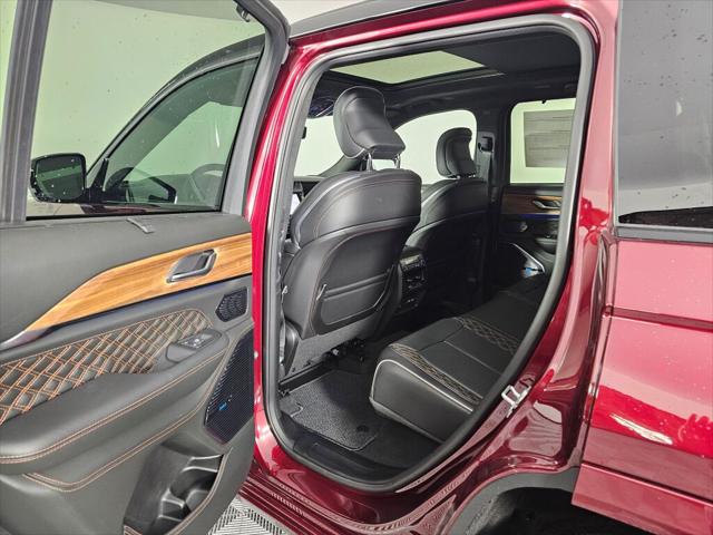 2026 Jeep Grand Cherokee Summit 4x4