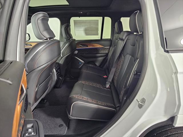 2026 Jeep Grand Cherokee Summit 4x4