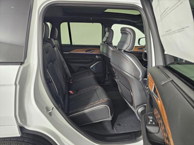 2026 Jeep Grand Cherokee Summit 4x4