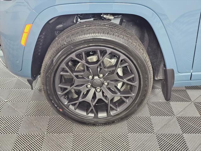 2026 Jeep Grand Cherokee Summit 4x4