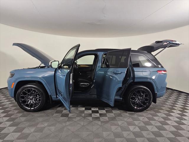 2026 Jeep Grand Cherokee Summit 4x4