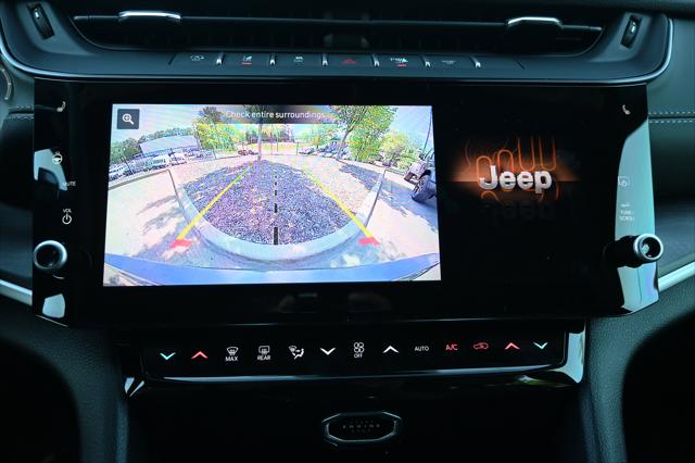 New 2026 Baltic Gray Metallic Clear-Coat Exterior Paint Jeep Laredo image 50