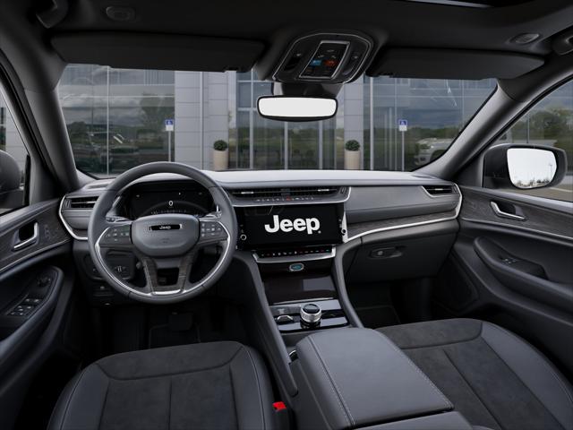 New 2026 Baltic Gray Metallic Clear-Coat Exterior Paint Jeep Laredo image 77