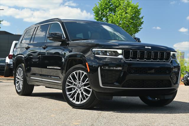 2026 Jeep Grand Cherokee Summit 4x4