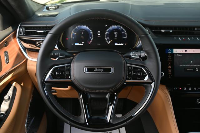 2026 Jeep Grand Cherokee Summit 4x4