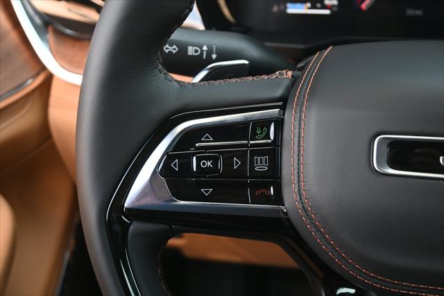 2026 Jeep Grand Cherokee Summit 4x4