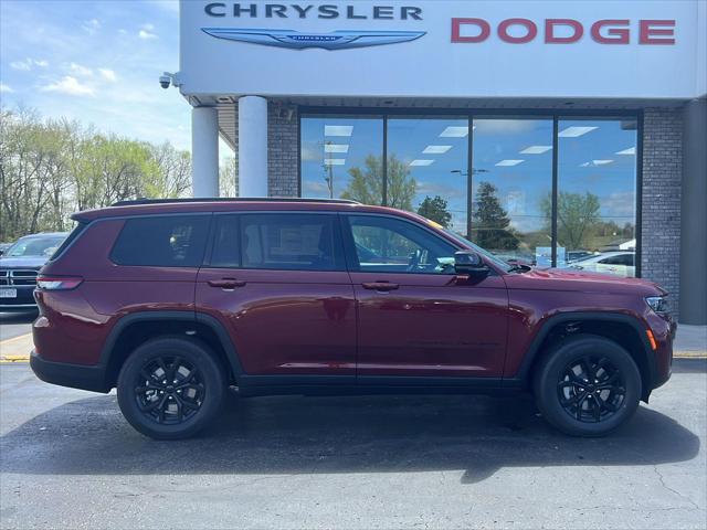 2026 Jeep Grand Cherokee Altitude 4x4