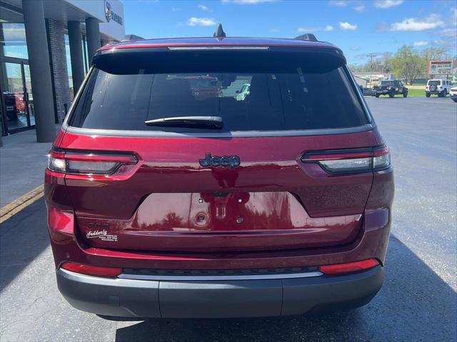 2026 Jeep Grand Cherokee Altitude 4x4