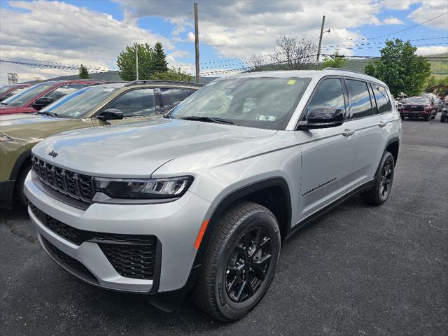 2026 Jeep Grand Cherokee L GRAND CHEROKEE L LAREDO ALTITUDE 4X4 2026 Jeep Grand Cherokee L GRAND CHEROKEE L LAREDO ALTITUDE 4X4