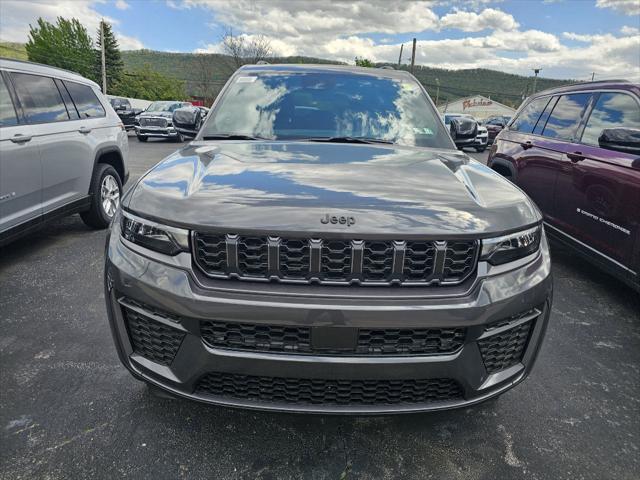 2026 Jeep Grand Cherokee L GRAND CHEROKEE L LAREDO ALTITUDE 4X4 2026 Jeep Grand Cherokee L GRAND CHEROKEE L LAREDO ALTITUDE 4X4