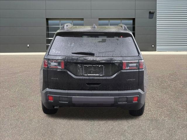2026 Jeep Cherokee Laredo 4x4