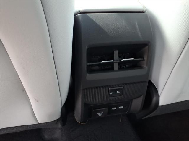 2026 Jeep Cherokee Overland 4x4