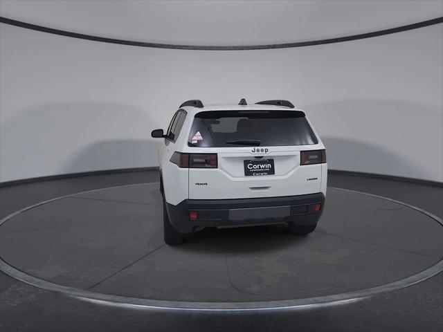 2026 Jeep Cherokee Laredo 4x4