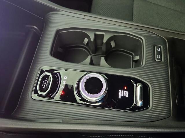 2026 Jeep Cherokee Laredo 4x4