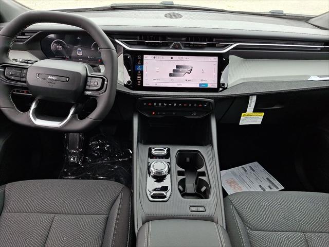 2026 Jeep Cherokee Laredo 4x4