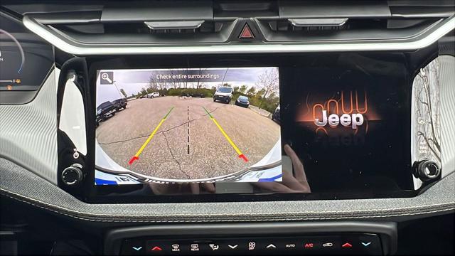2026 Jeep Cherokee Laredo 4x4