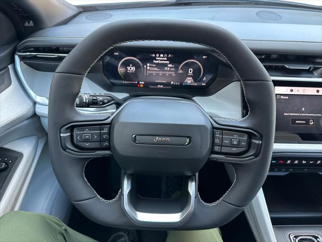 2026 Jeep Cherokee CHEROKEE LAREDO 4X4