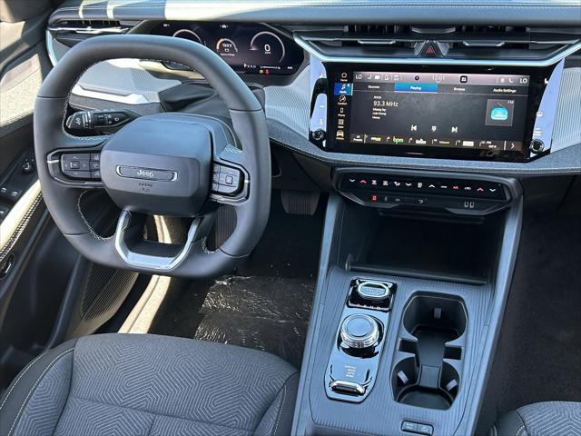 2026 Jeep Cherokee Laredo 4x4
