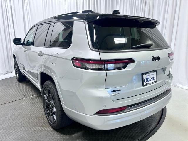 2026 Jeep Grand Cherokee GRAND CHEROKEE L SUMMIT 4X4