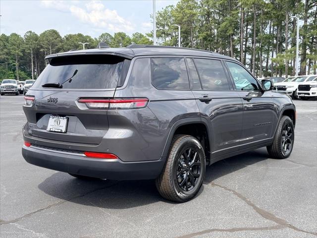 2026 Jeep Grand Cherokee Altitude 4x4