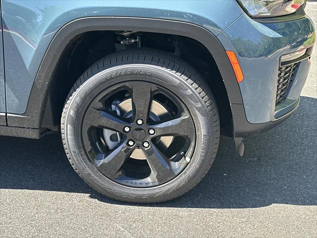 2026 Jeep Grand Cherokee Limited 4x2