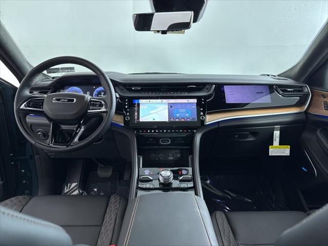 2026 Jeep Grand Cherokee GRAND CHEROKEE SUMMIT 4X4