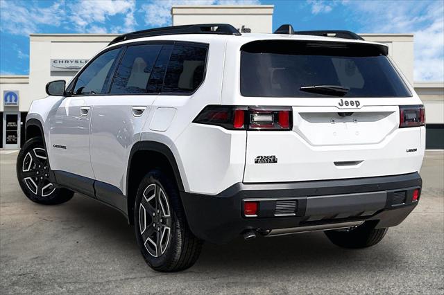 2026 Jeep Cherokee CHEROKEE LAREDO 4X4