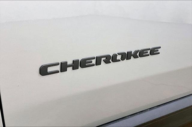 2026 Jeep Cherokee Laredo 4x4