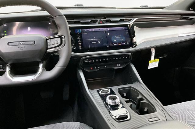2026 Jeep Cherokee Laredo 4x4