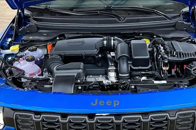 2026 Jeep Cherokee Laredo 4x4