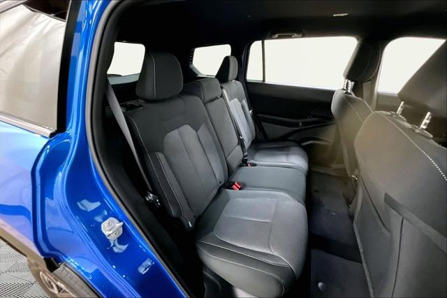 2026 Jeep Cherokee Laredo 4x4
