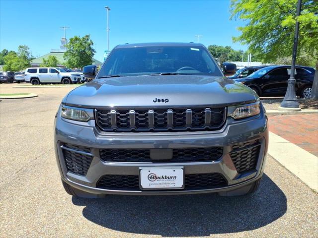 2026 Jeep Grand Cherokee GRAND CHEROKEE LAREDO ALTITUDE 4X2