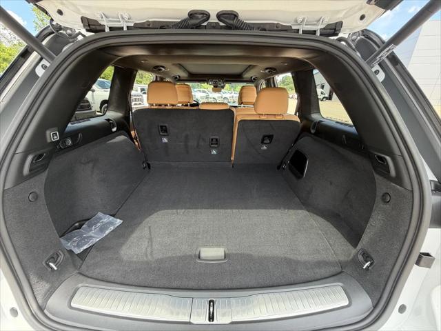 2026 Jeep Grand Cherokee Summit 4x4