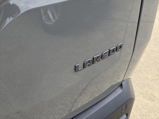 2026 Jeep Cherokee Laredo 4x4