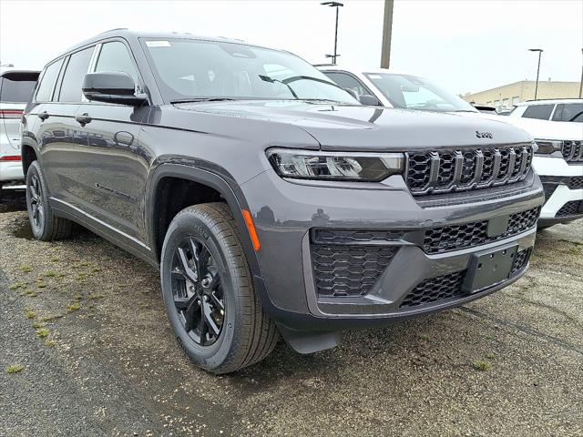 2026 Jeep Grand Cherokee L GRAND CHEROKEE L LAREDO ALTITUDE 4X4
