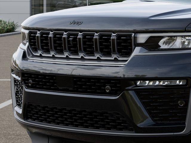 2026 Jeep Grand Cherokee Summit 4x4