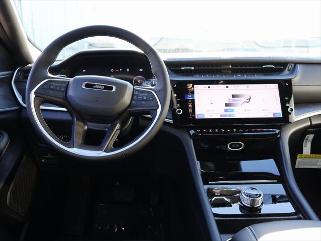 2026 Jeep Grand Cherokee Altitude 4x4