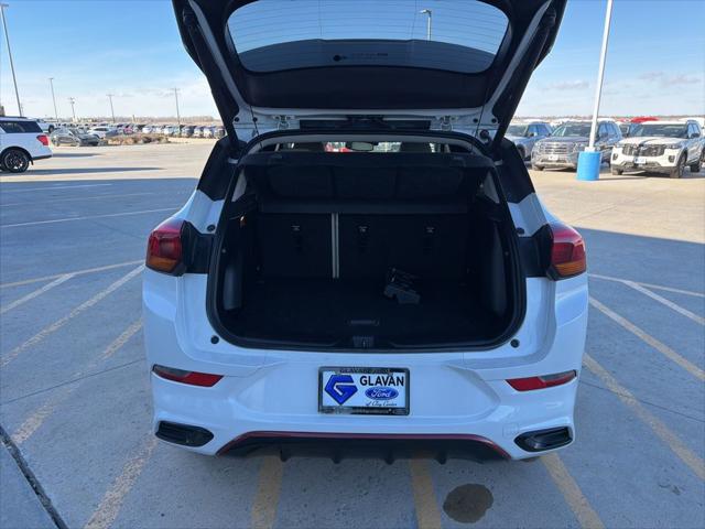 2022 Buick Encore GX FWD Essence