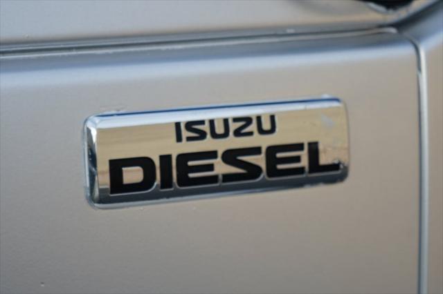 2018 Isuzu NRR Unknown