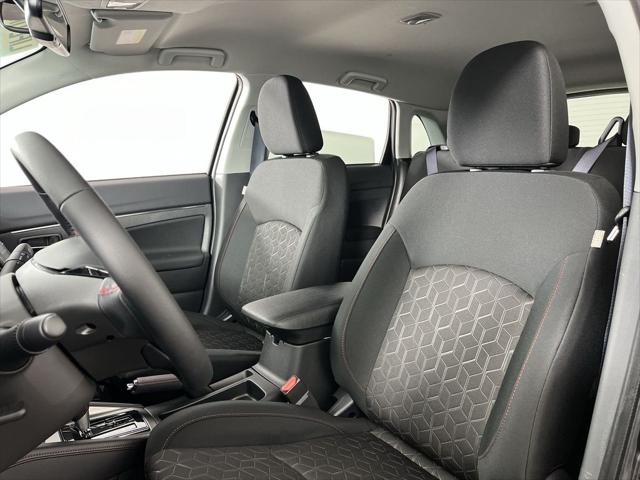 2026 Mitsubishi Outlander Sport 2.0 LE
