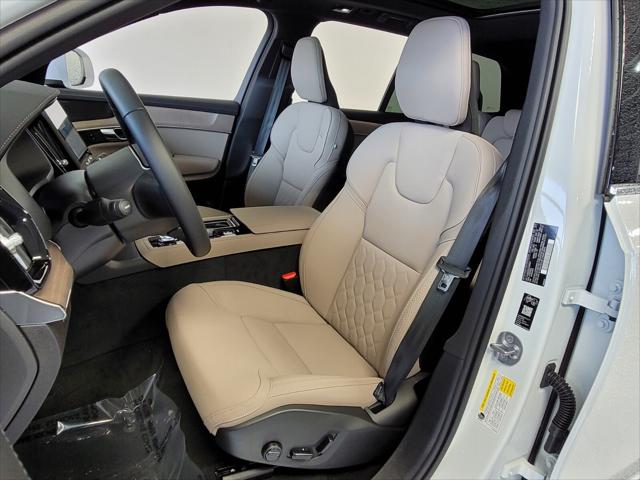 2026 Volvo XC90 Plus, B6 AWD Gas (mild hybrid), Gasoline, Bright, 7 Seats