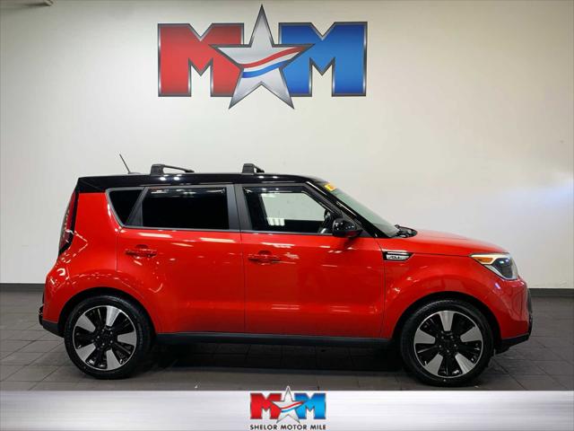 2016 Kia Soul + 2016 Kia Soul +