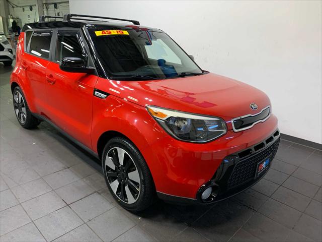 2016 Kia Soul + 2016 Kia Soul +