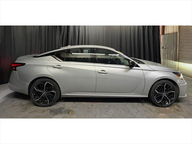 2024 Nissan Altima SR FWD