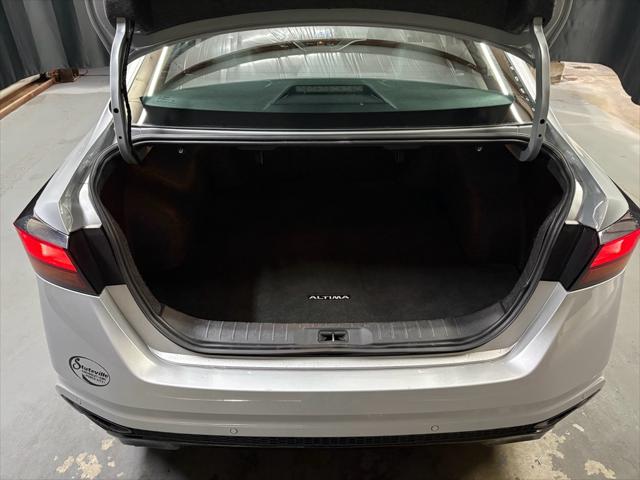 2024 Nissan Altima SR FWD