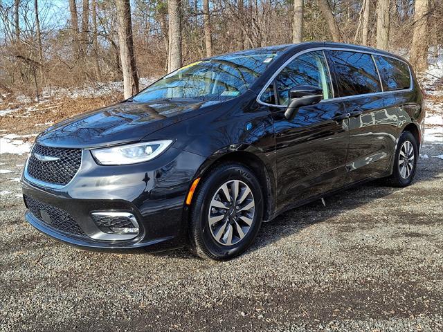 2023 Chrysler Pacifica Hybrid Touring L 2023 Chrysler Pacifica Hybrid Touring L